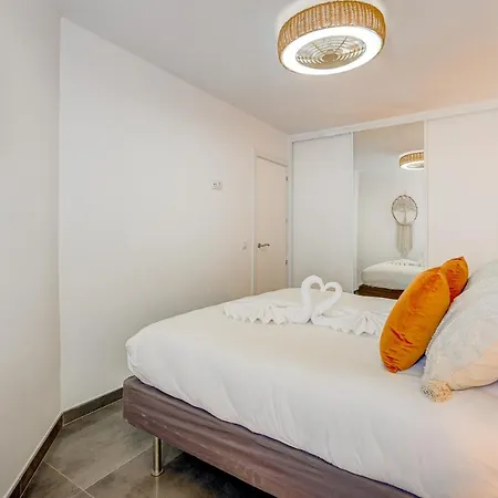 Апартаменты Sea Cocoon Плая-де-лас-Америкас